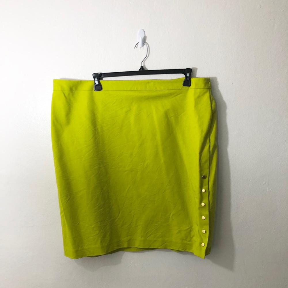 Pencil skirt
